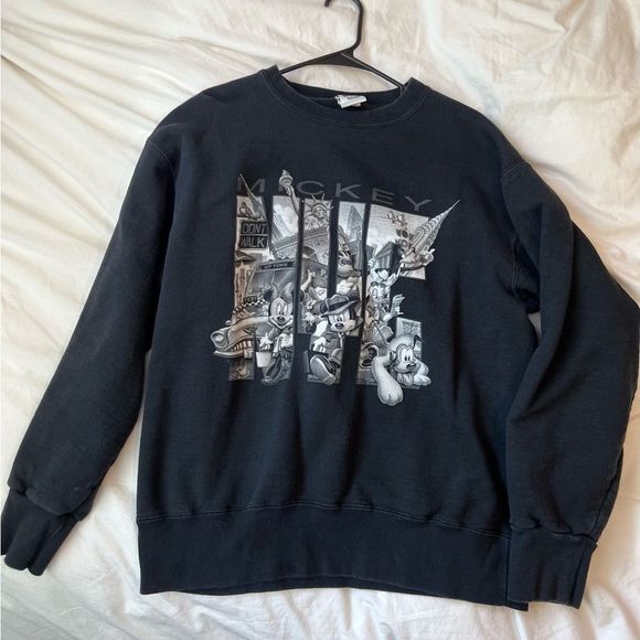 vintage Disney crew neck sweatshirt unisex - Picture 1 of 5